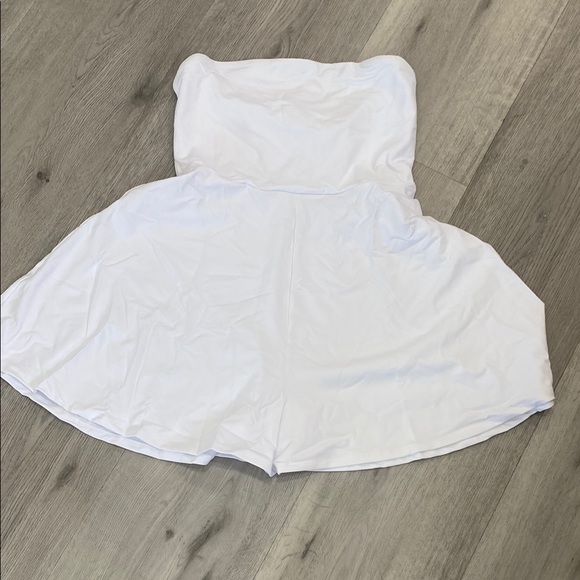 Susana Monaco Strapless Romper white